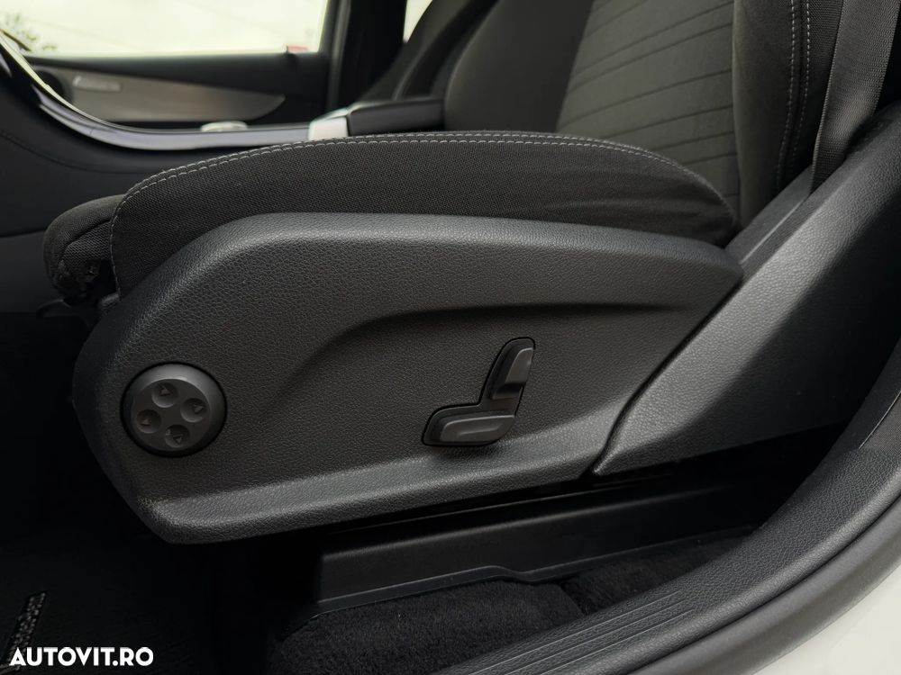 Mercedes-Benz GLC 220 d 4MATIC 9G-TRONIC - 21