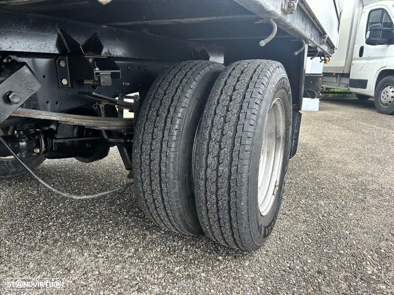 Iveco Daily 2.3 35-160 CABINE DUPLA - 11