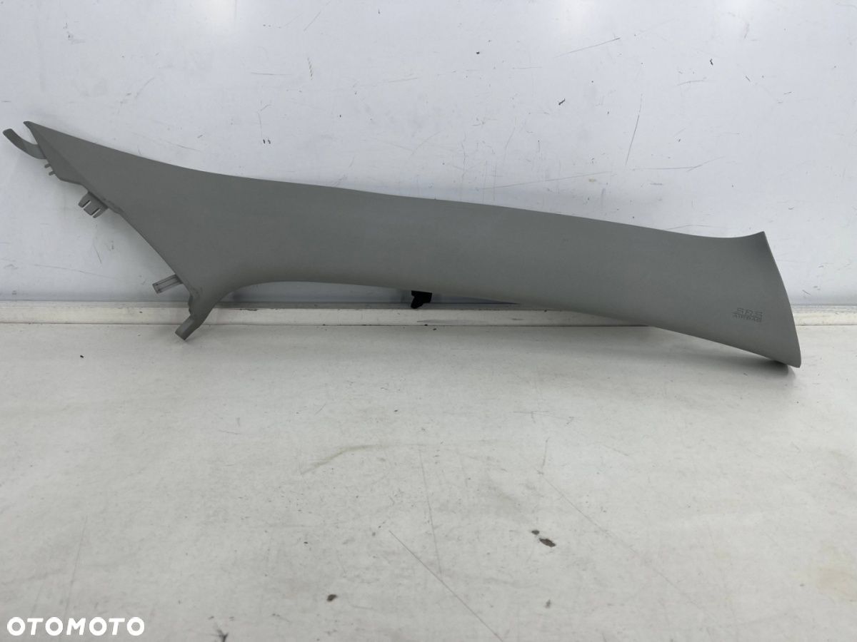 Plastik Mitsubishi ASX I 10-22r. prawa osłona słupka szyby przedniej 7210a182 7210a184 - 1