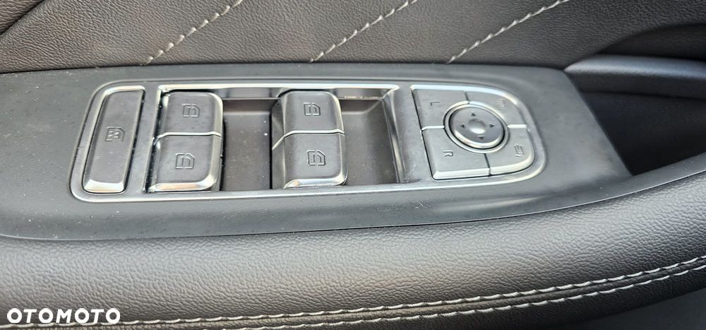 Hongqi H5 2.0T Comfort - 22