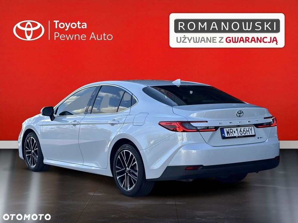Toyota Camry - 9