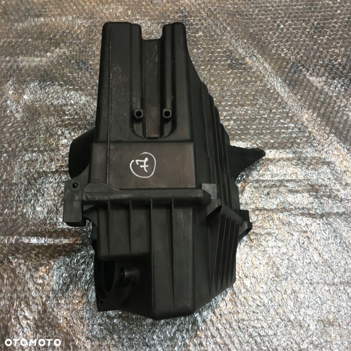 OBUDOWA FILTRA POLO 9N IV 1.4 TDI 6Q0129601AR - 2