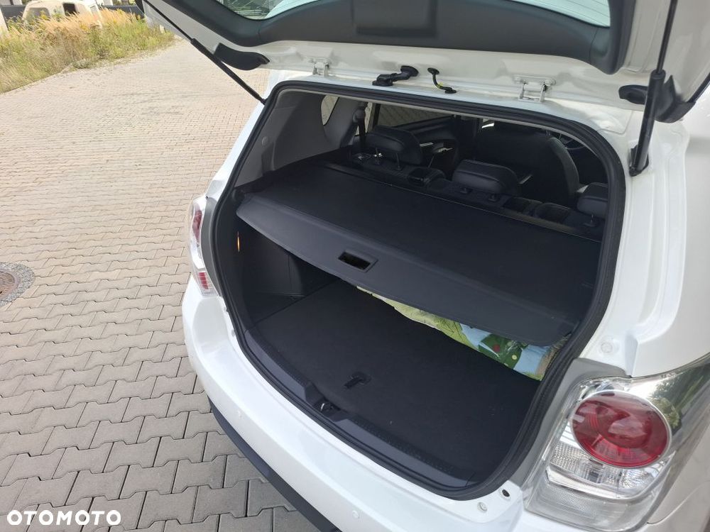 Toyota Verso 1.8 Premium MS - 24
