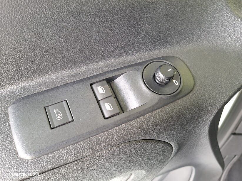 Citroën Berlingo 1.5 BlueHDi XL Equip. Oficina - 11