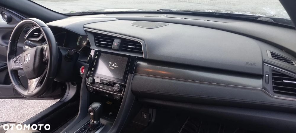 Honda Civic 1.5 i-VTEC Turbo CVT Executive - 14