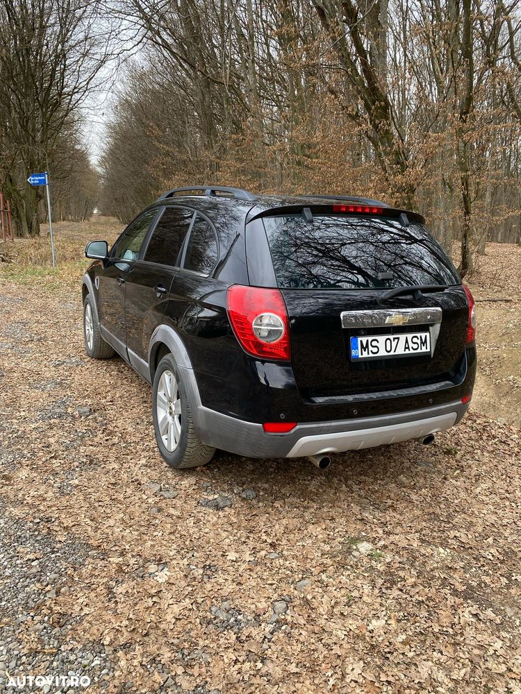 Chevrolet Captiva 2.0 4WD 5 Sitzer Automatik LT Exclusive - 1