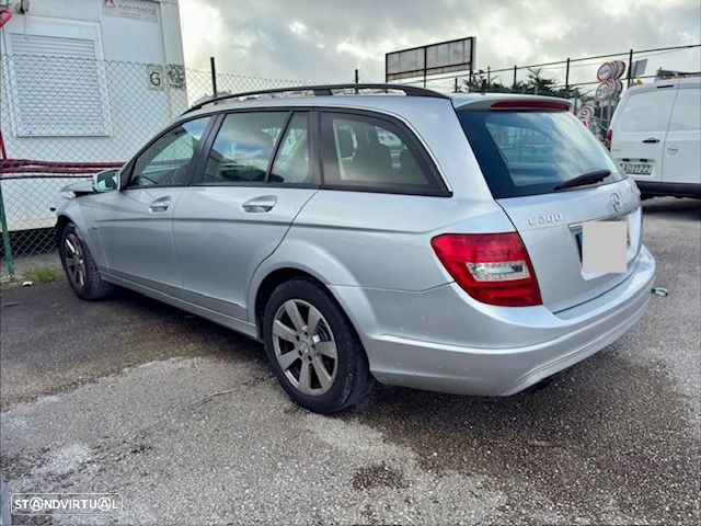 Mercedes-Benz C 200 - 3