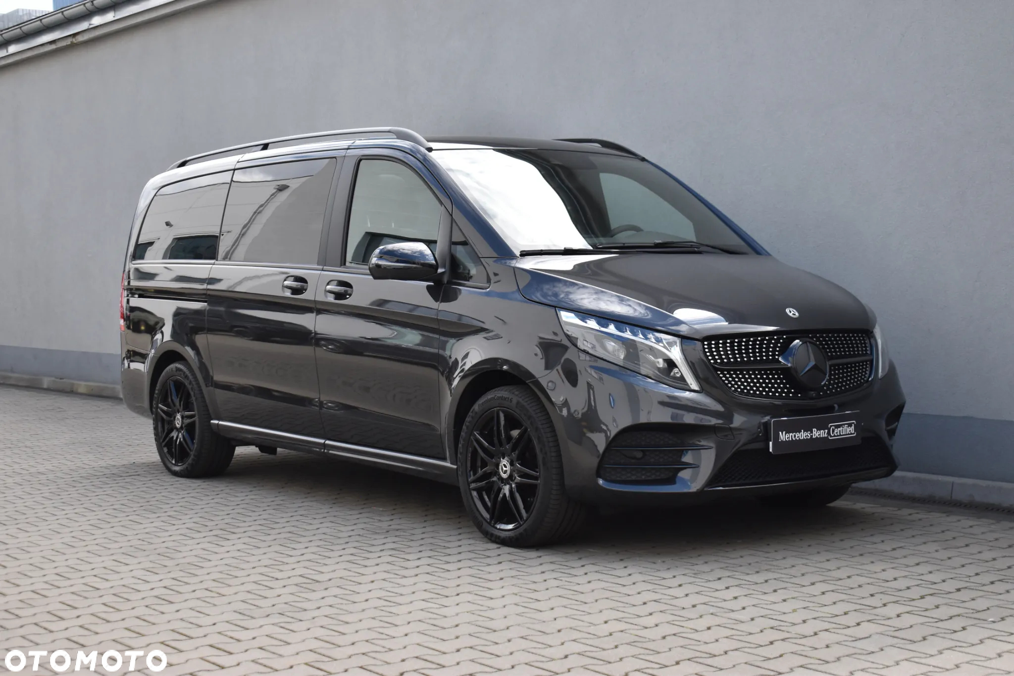 Mercedes-Benz Klasa V 300 d extralang 4Matic 9G-TRONIC Exclusive - 3