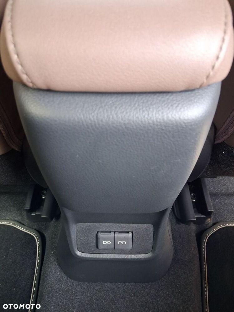 Lexus LBX 1.5 Hybrid Elegant - 21