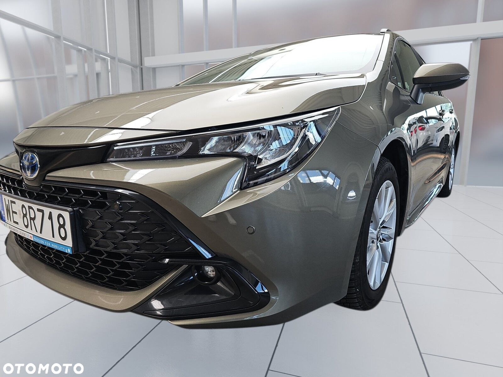 Toyota Corolla 2.0 Hybrid Comfort - 10