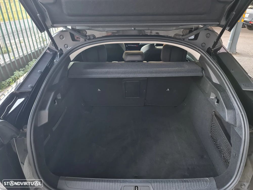 Peugeot 408 1.2 PureTech Allure EAT8 - 13