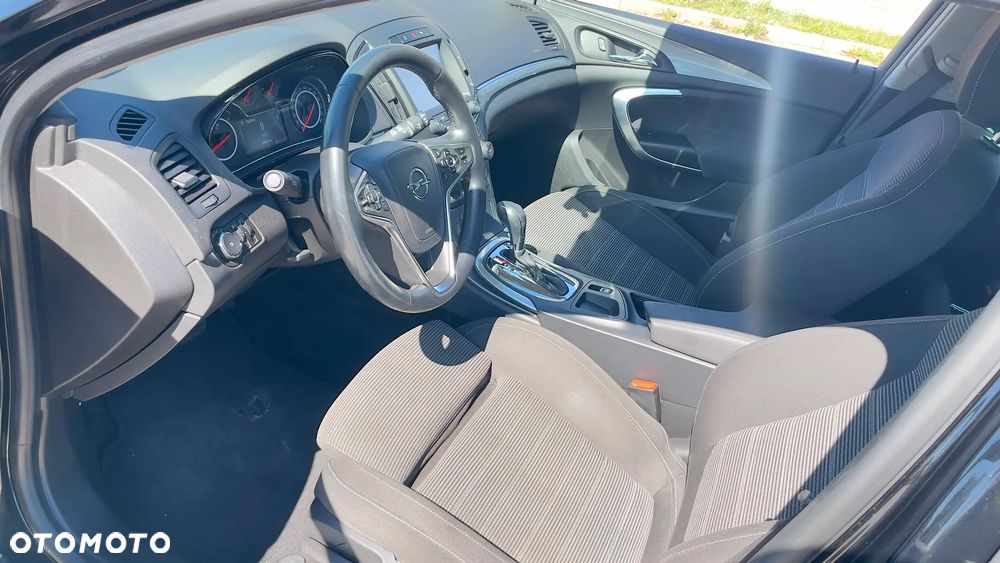 Opel Insignia - 8