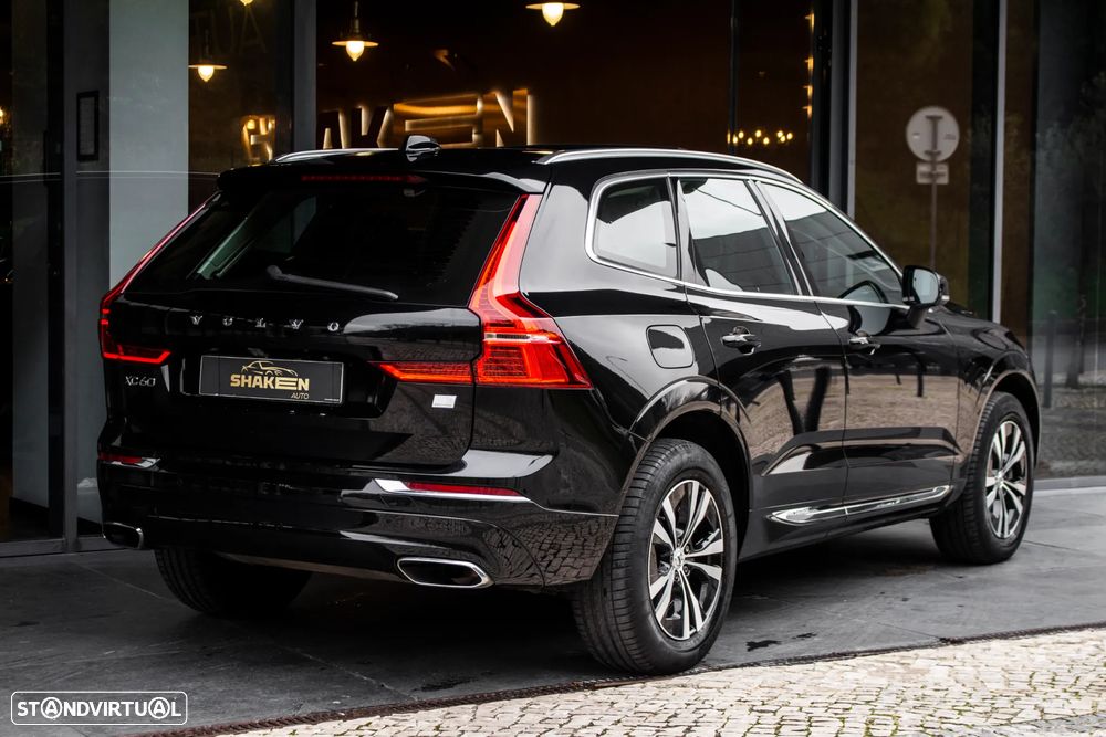 Volvo XC 60 2.0 T8 PHEV Momentum AWD - 4