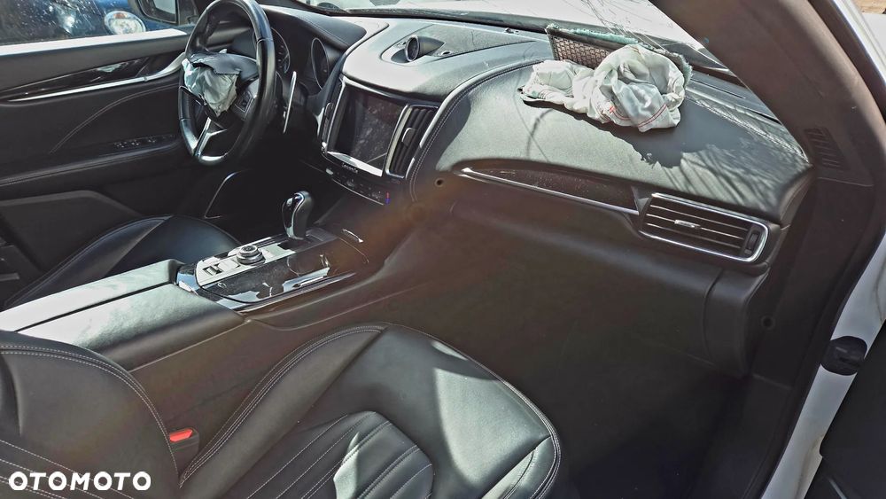Maserati Levante Modena S - 5