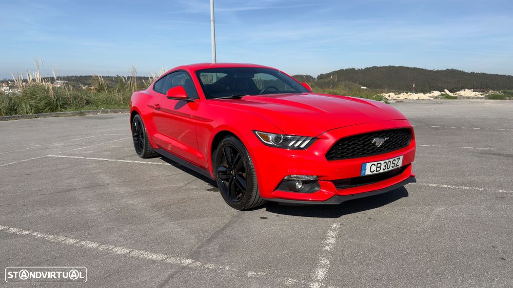 Ford Mustang 2.3 Eco Boost - 25