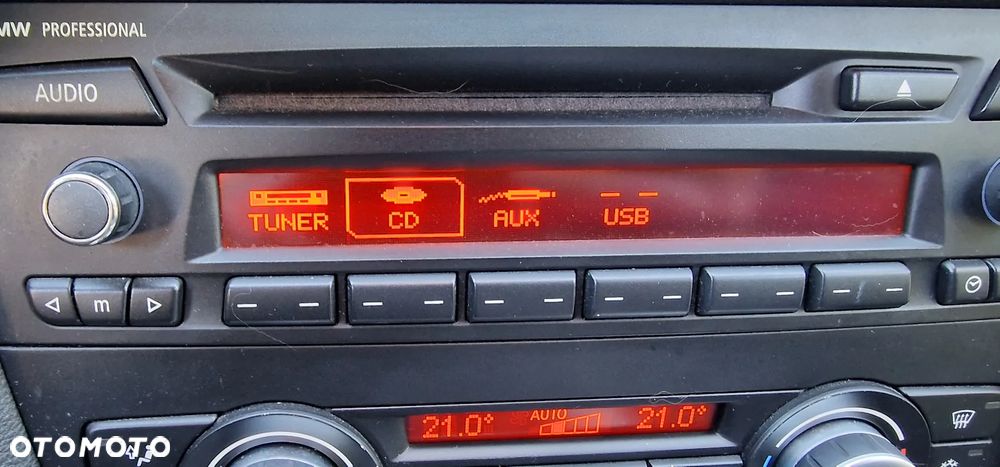 BMW Seria 3 318i - 20