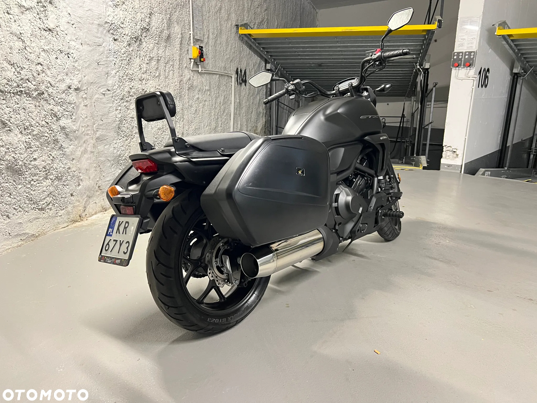 Honda CTX - 4