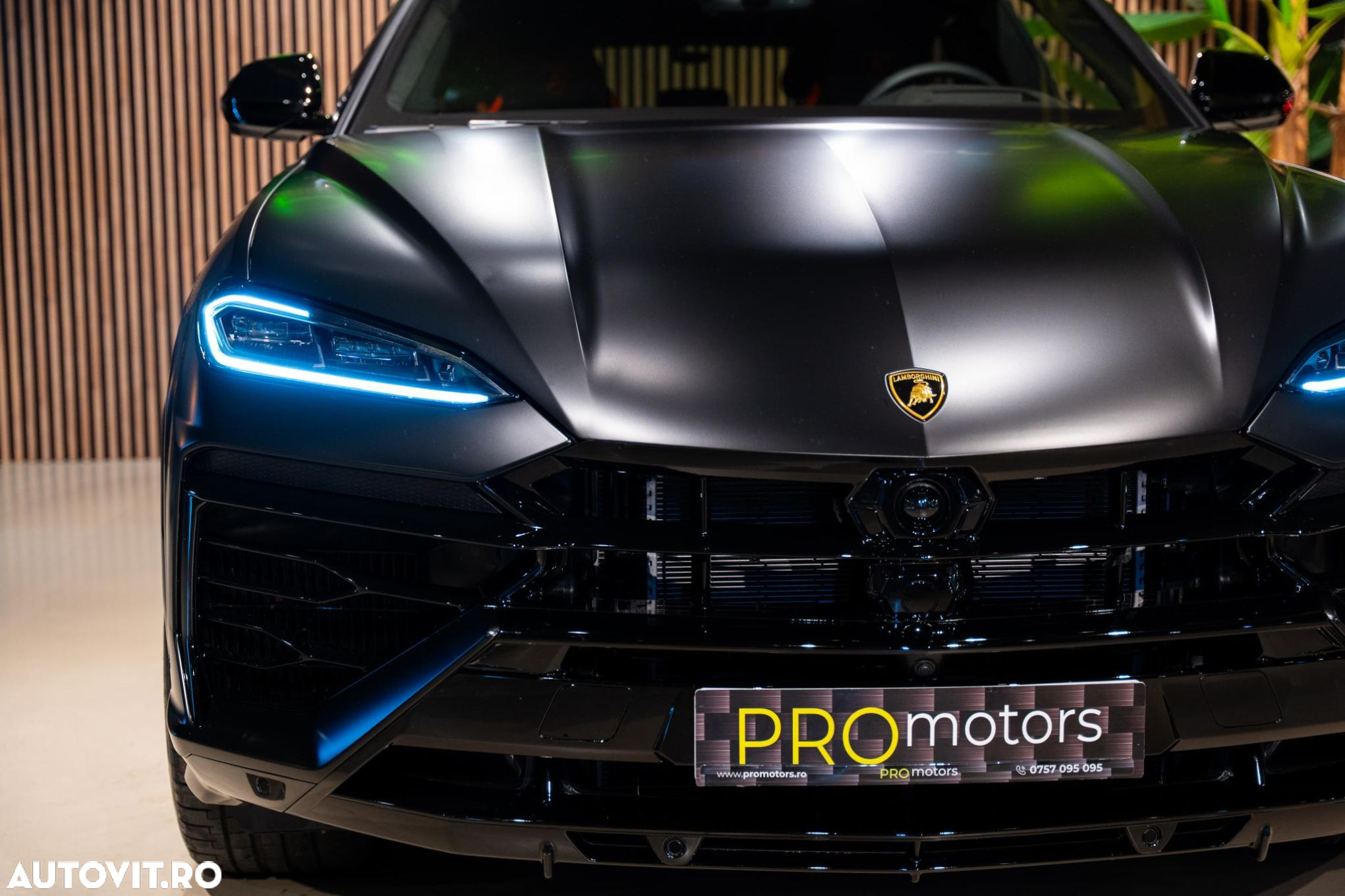 Lamborghini URUS - 5