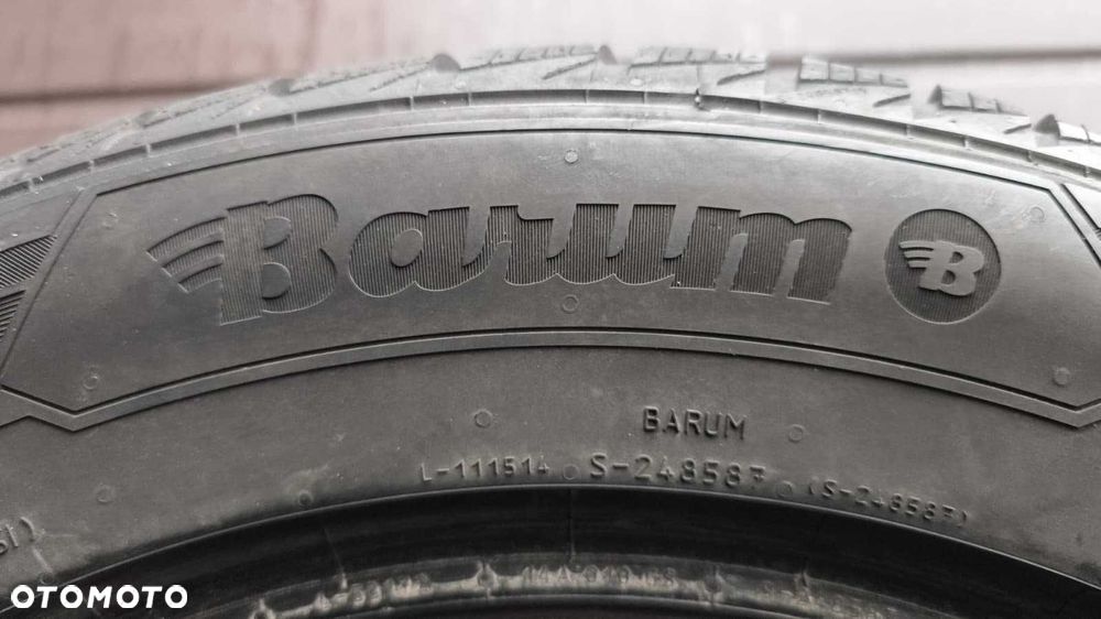 2 sztuki opony zima 215/60/17 Barum Polaris 5 (OL647/OH) - 2