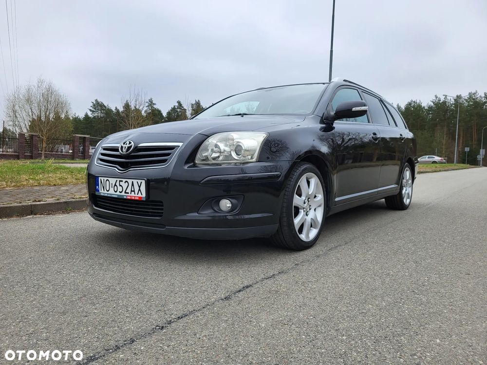 Toyota Avensis 1.8 VVT-i Executive - 9