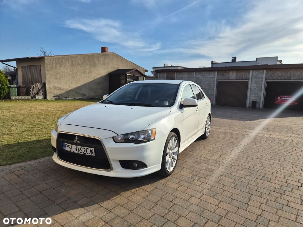 Mitsubishi Lancer - 7