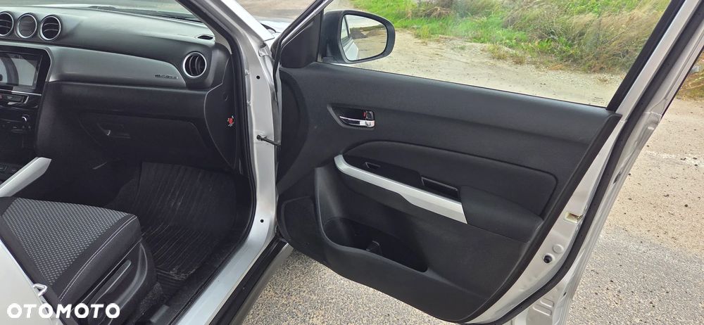 Suzuki Vitara 1.6 (4x4) Allgrip Comfort - 22
