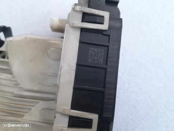Fecho Porta Tras Esq Mercedes-Benz C-Class (W204) - 8