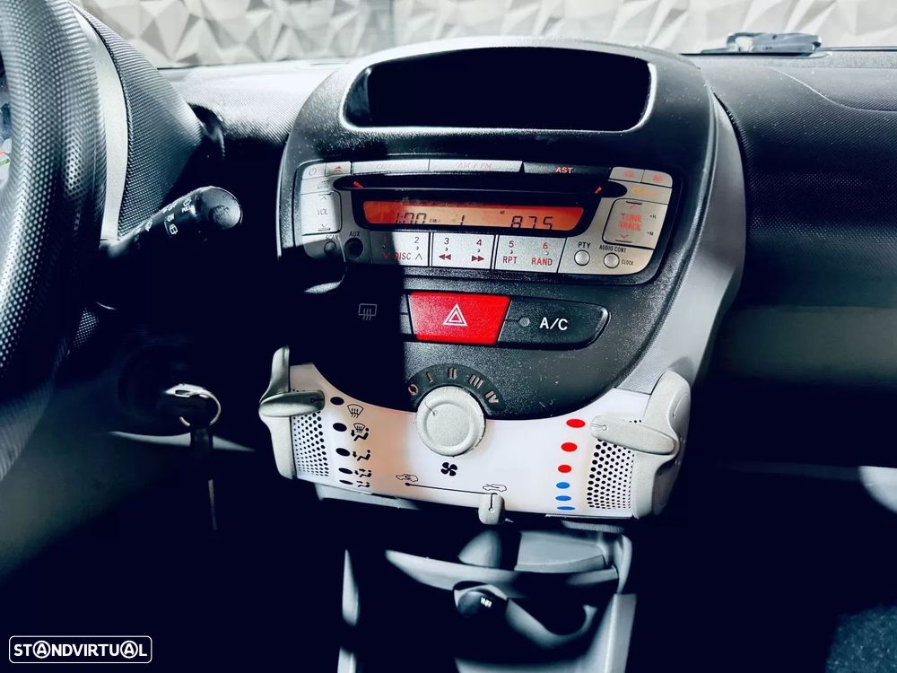 Toyota Aygo 1.0 Power Pack+AC - 24
