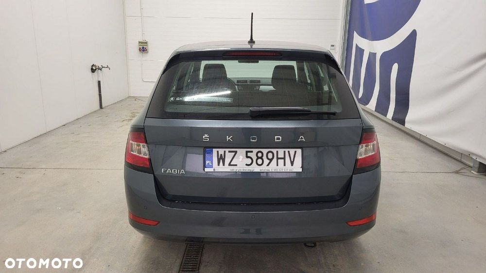 Skoda Fabia - 6