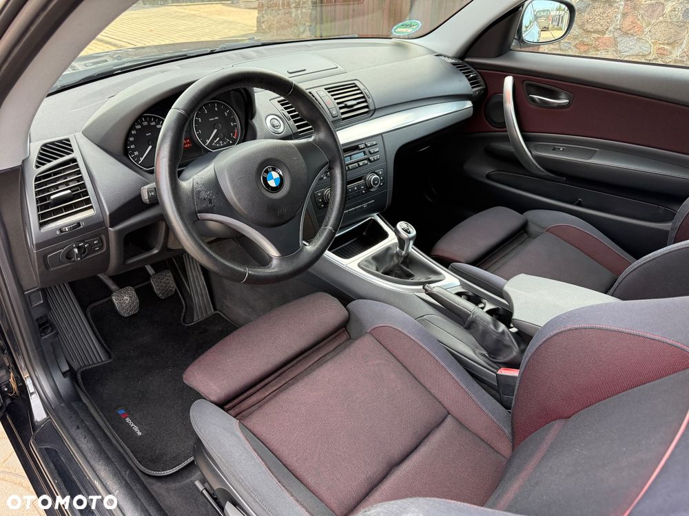 BMW Seria 1 118i - 11