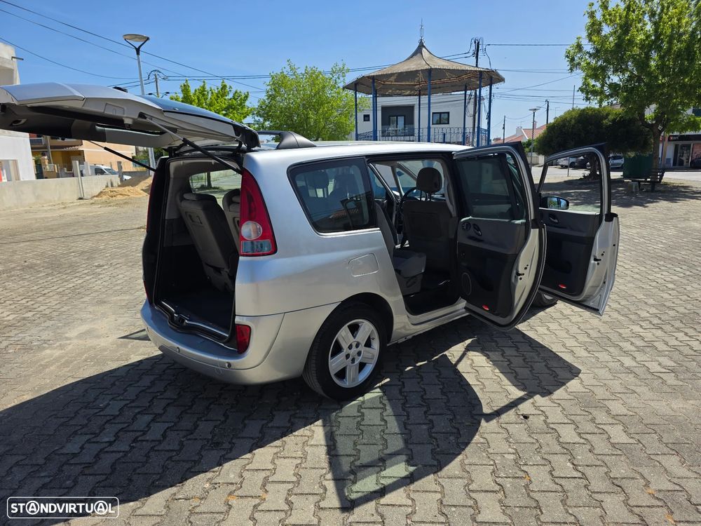 Renault Espace 2.2 dCi Dynamique 5L - 4