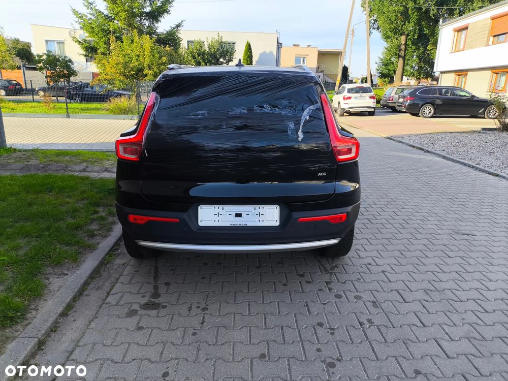 Volvo XC 40 T2 Core - 9
