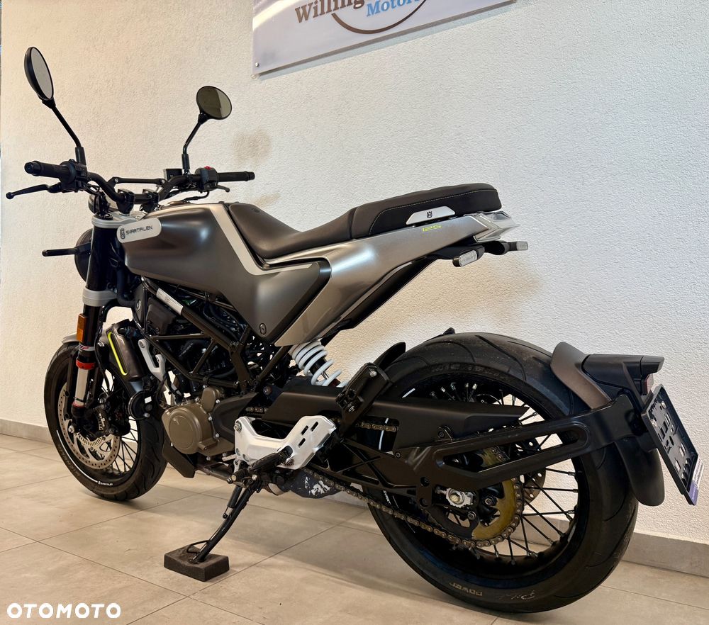 Husqvarna Svartpilen - 6