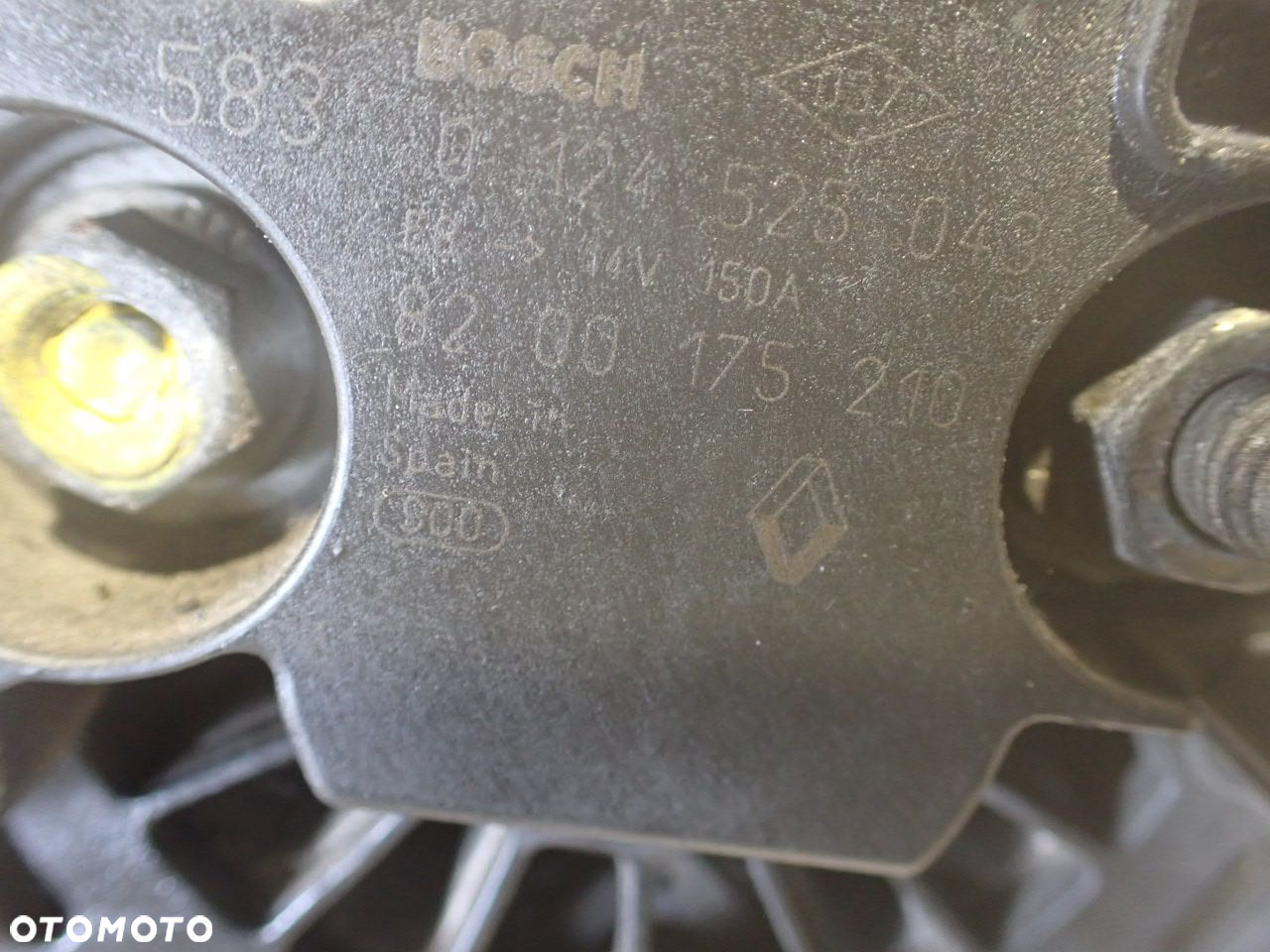 ALTERNATOR RENAULT LAGUNA 2.2 - 4