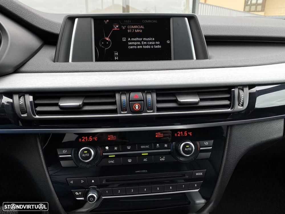 BMW X5 30 d xDrive Pack M - 14
