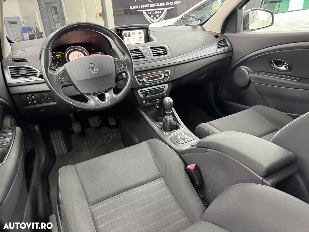 Renault Megane ENERGY dCi 110 Start & Stop LIMITED - 3