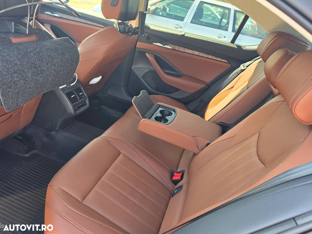 Skoda Superb 2.0 TSI 265 CP 4x4 DSG Laurin & Klement - 11