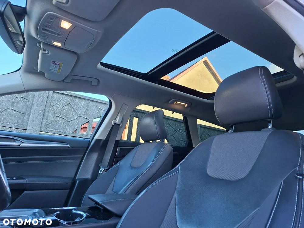 Ford Mondeo 2.0 TDCi Trend PowerShift - 14