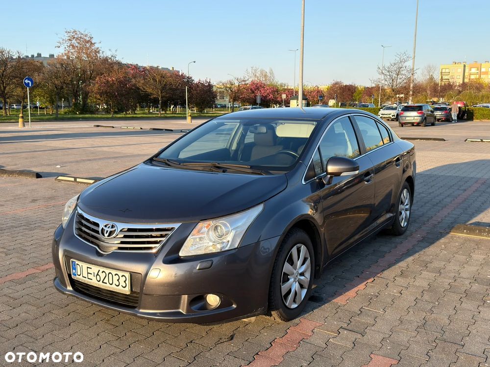 Toyota Avensis 2.0 D-4D Sol - 1