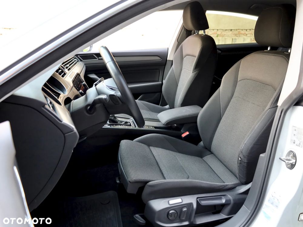 Volkswagen Arteon 1.5 TSI ACT Evo Essence DSG - 28