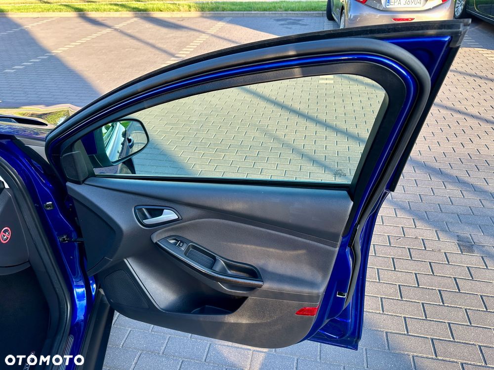 Ford Focus 1.0 EcoBoost Titanium ASS - 25
