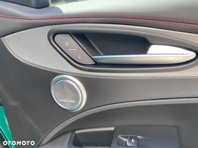Alfa Romeo Stelvio 2.0 Turbo Tributo Italiano Q4 - 19