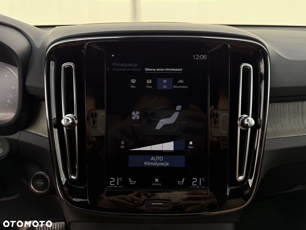 Volvo XC 40 - 19