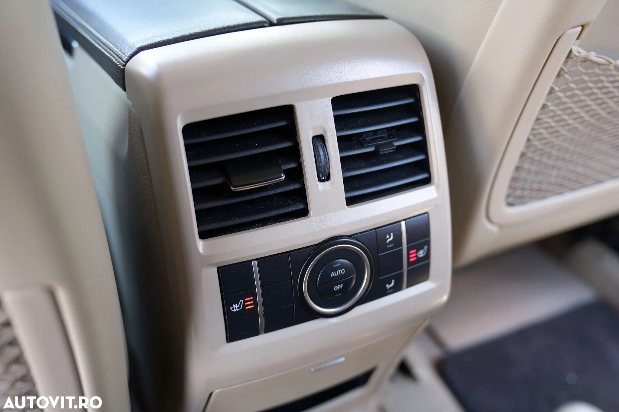 Mercedes-Benz ML 350 BlueTec 4MATIC Aut - 13