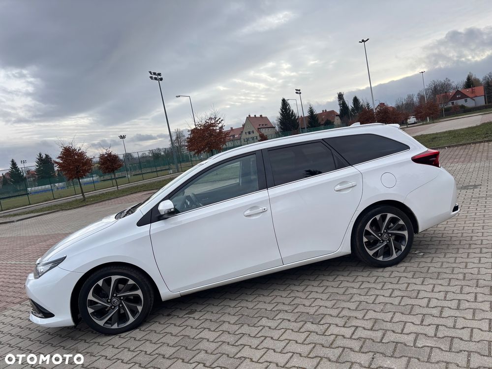Toyota Auris 1.6 D-4D Comfort - 9