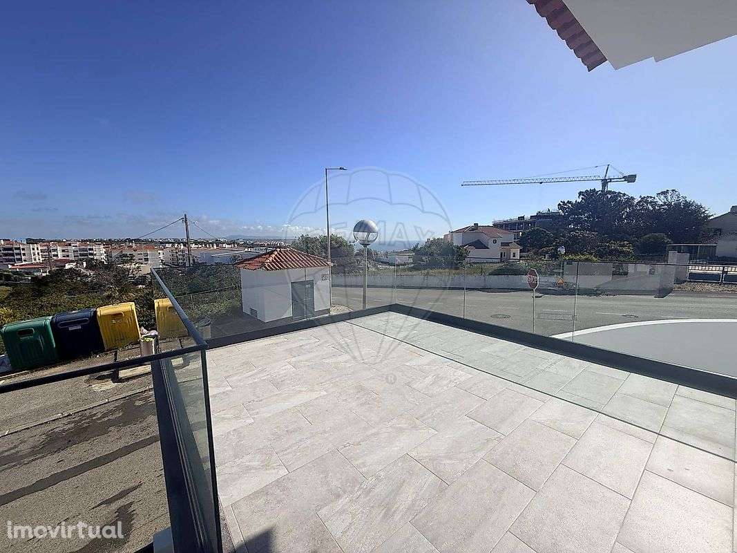 Moradia T4 para venda - Grande imagem: 2/9
