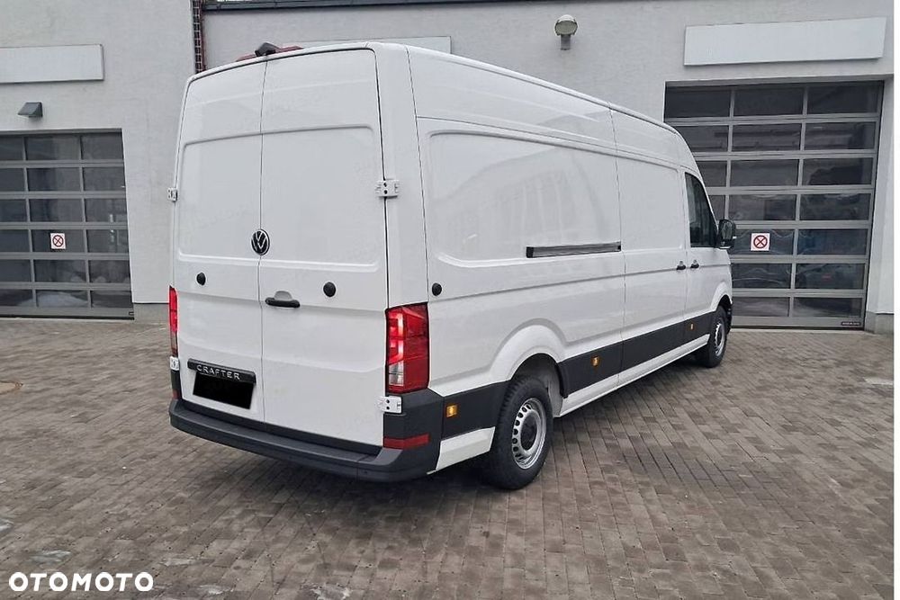 Volkswagen Crafter TDI L4H3 AT8 2.0 140KM - 6