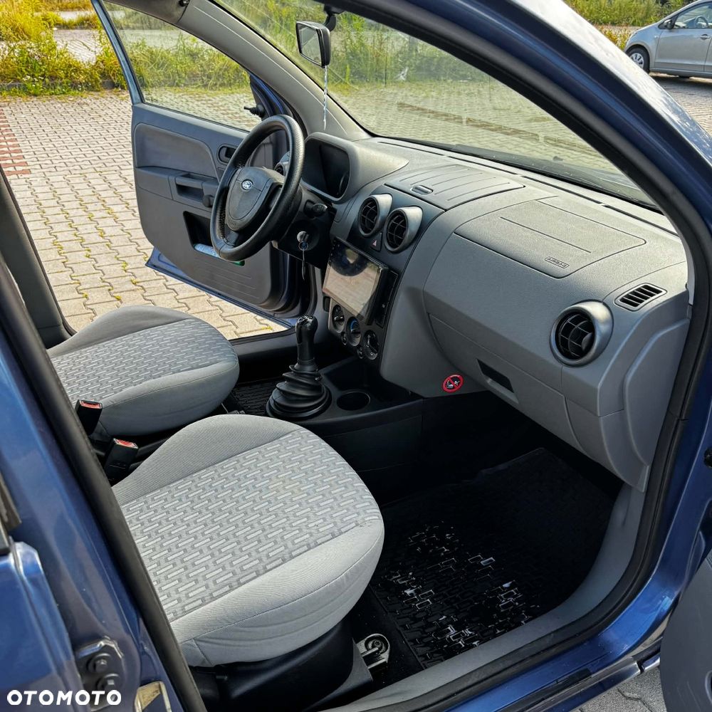 Ford Fusion - 6