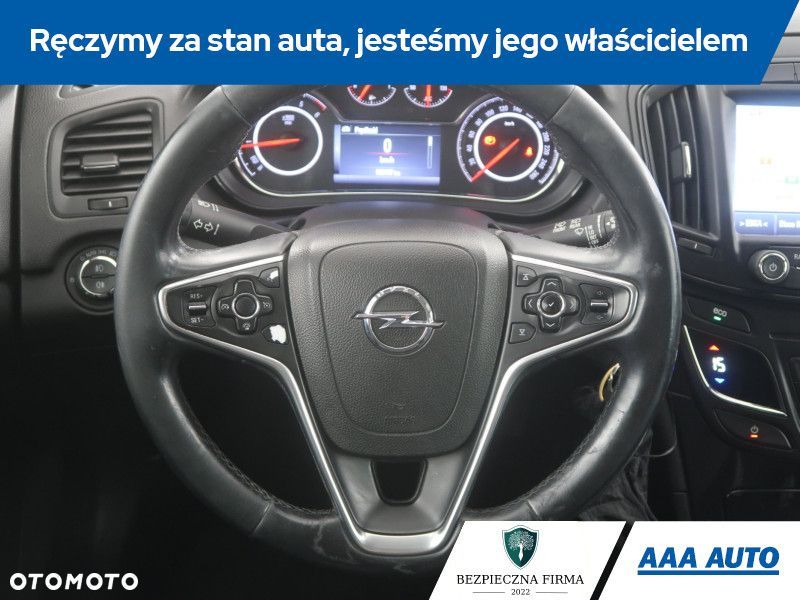 Opel Insignia - 17