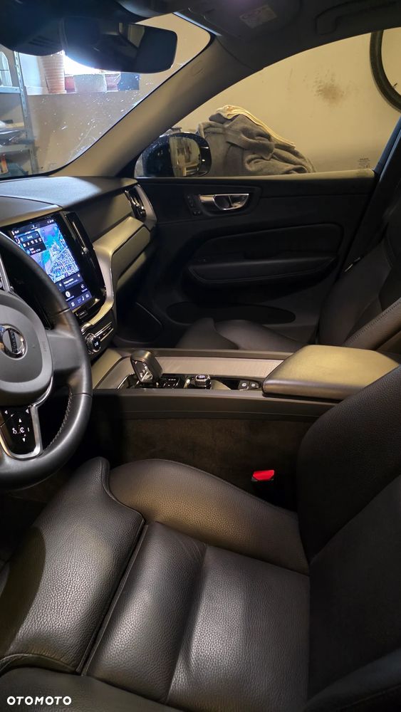 Volvo XC 60 - 8